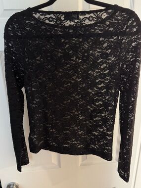 GAP Black Floral Lace Long-Sleeve Top